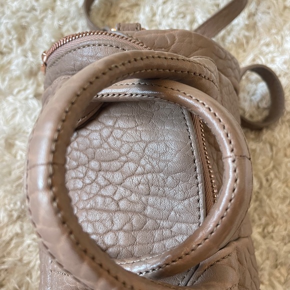 Alexander Wang Pebbled Lambskin Mini Rockie Latte Rose Gold Hardware beige color - Picture 4 of 10